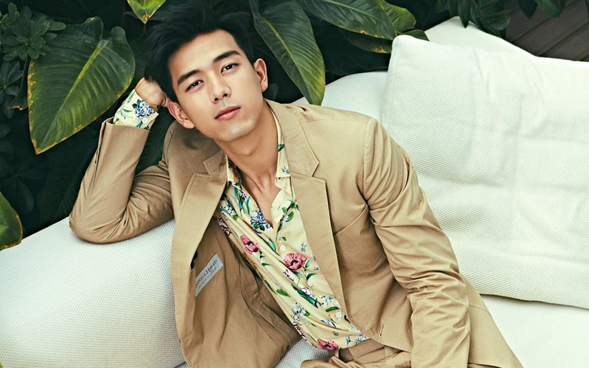 “荒野之战：沙丘与泥泞的极限追逐”，荒漠沙丘在哪